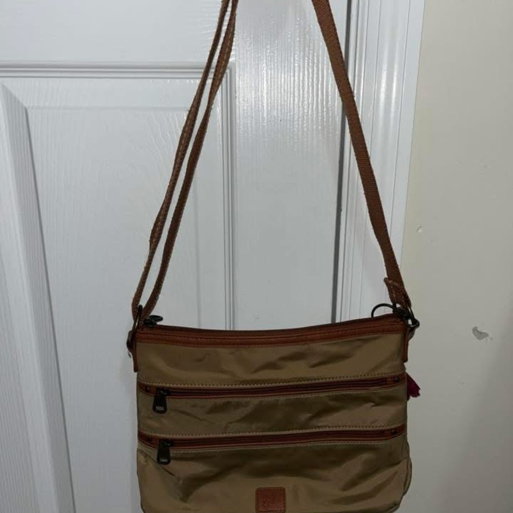 EUC The Sak Esperato Nylon Crossbody